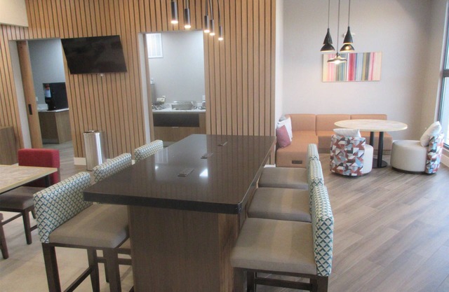 Best Western Plus Pearland/Houston Medical Center Hotel