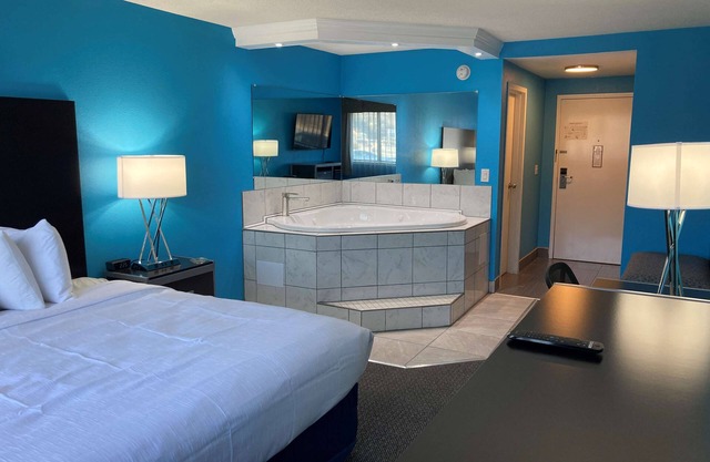 Best Western Plus Reading Inn & Suites