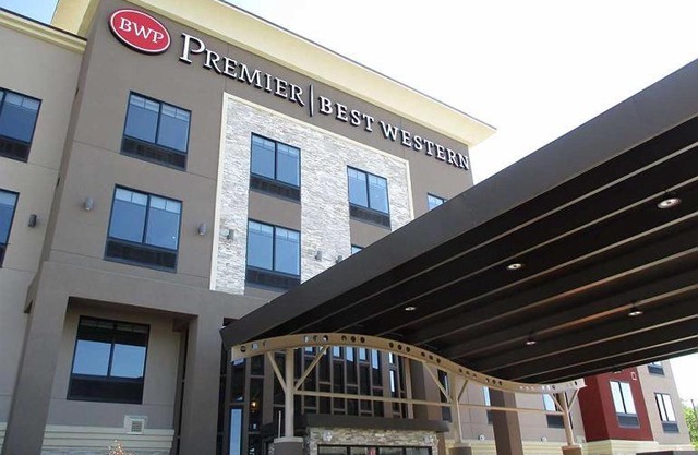 Best Western Premier Liberty Inn & Suites