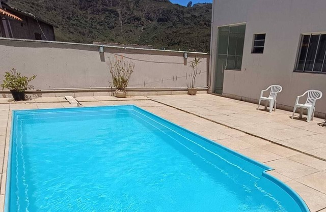 Beth's apartment 01 with solar heated pool and barbecue