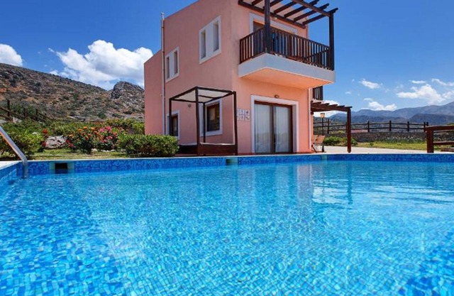 BH139 - R - Villa Milatos