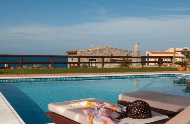 BH140 - R - Villa Milatos