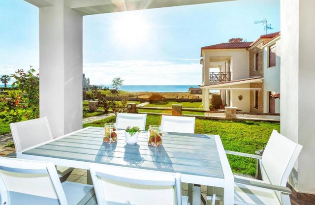 BH205 - C - Villa Chalkidiki