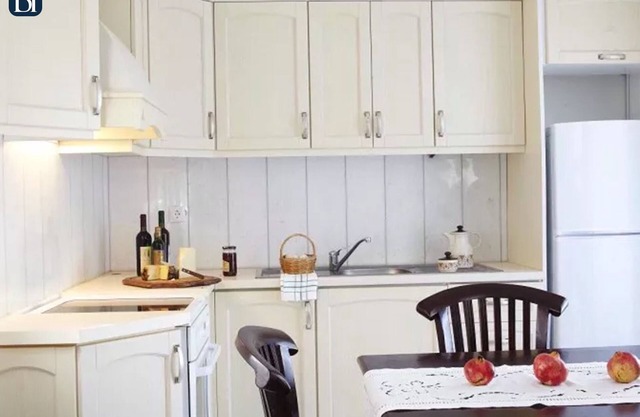 BH211 - B - Suite Naxos