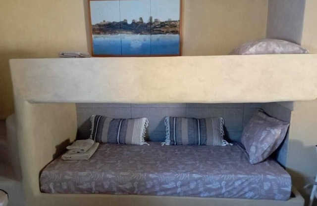 BH933 - C - Villa Kithnos