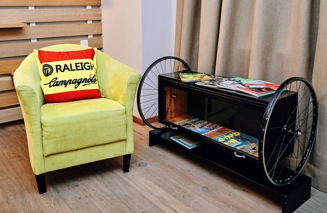 Bicycle hero apartment