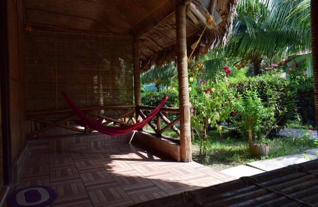 Blue Bird Resort