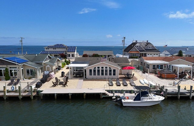 Bluebeard Coastal Escape