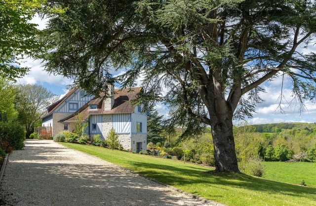 Blueberry of the Valley - House with swimming pool