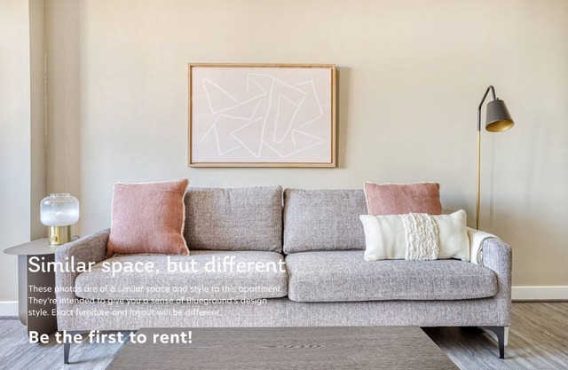 Blueground | Clarendon, pool, nr Arlington Cemetery