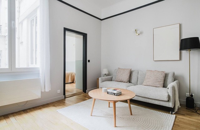 Blueground | Louvre, doorman & w/d, nr Orsay