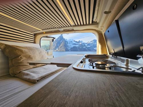 Bodø & Lofoten Campervans - Optimalized campers for exploring the Lofoten islands and the Bodø area