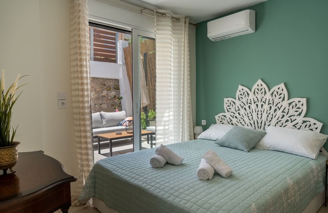 Boho style apartment with spacious front yard in historical district of Chania