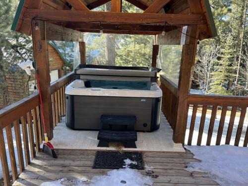 Bonanza Forest Retreat