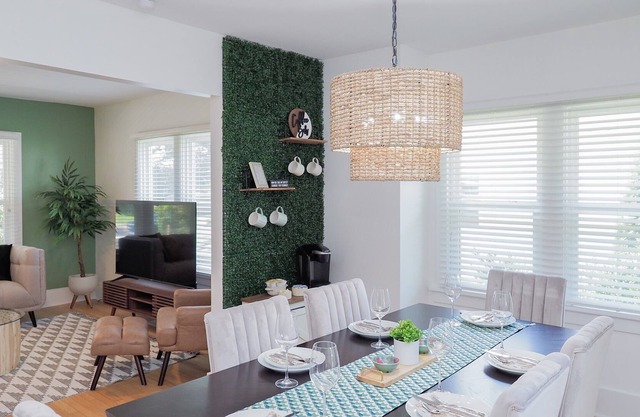 Botanical Bungalow Under 2 mi to Downtown WMU K College