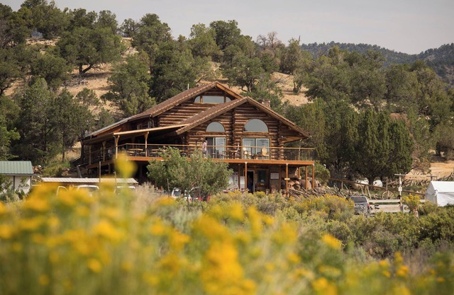 Boulder Mountain Guest Ranch