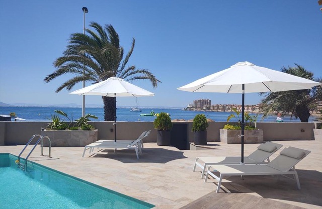 Boutique Beach House, Colina del Emperador