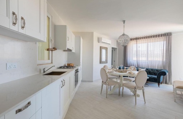 Boutique Style – 2 Bedroom Apartment- Ta’Xbiex, Sliema area