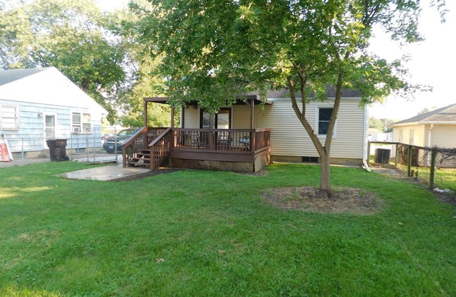Bow Wow-Meow! Fenced Yard-5 min to Downtown Peoria
