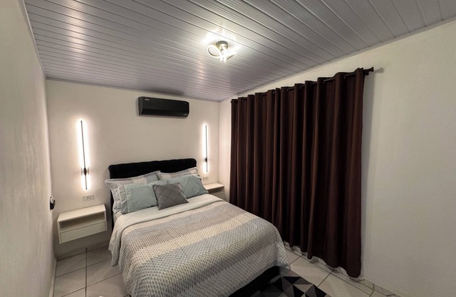 Cozy house with barbecue in Guarulhos