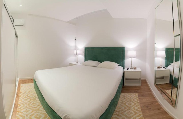 Bracara Guest House "Mosteiro" - "Falperra"