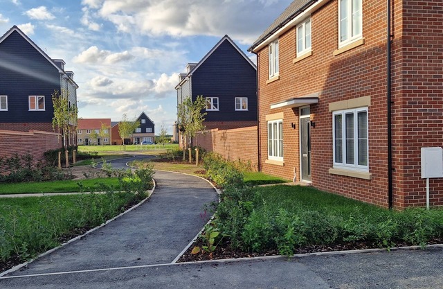 Brand new Entire 4-Bed House in Peterborough