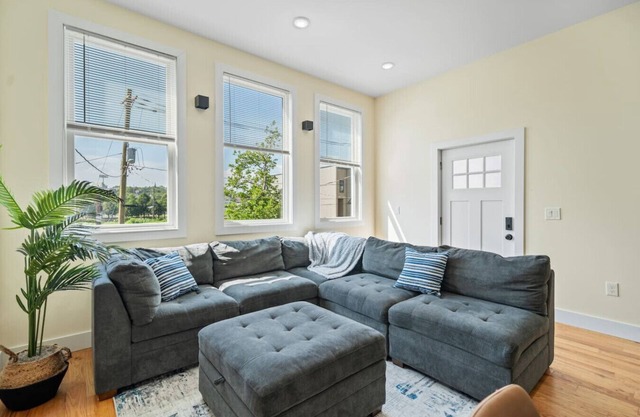 Brand New Family Home! The Game Room at City Key