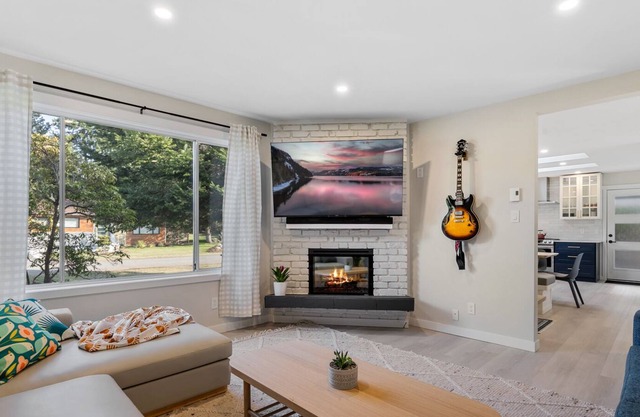 BRAND NEW fully renovated Comox home with studio