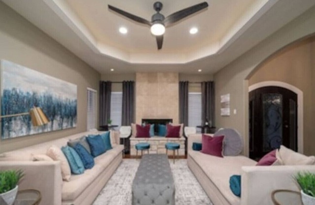 Brand New! Parakeet Lake Travis Estate