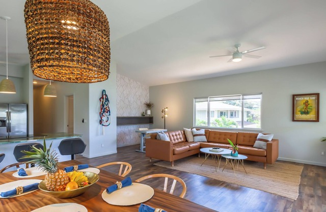 Brand New, Perfect Work & Play Beach House on the North Shore!