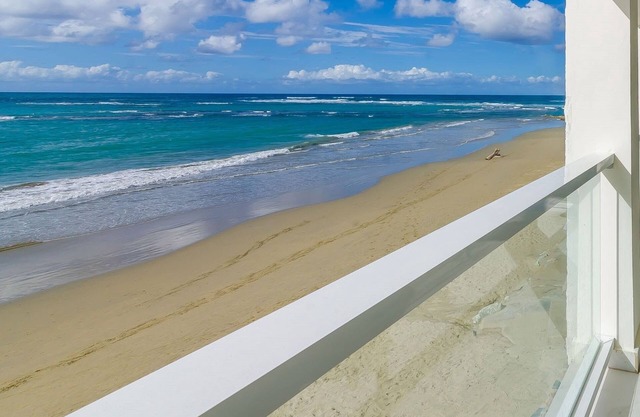 Brand New Top-Floor Beachfront Studio in Central Cabarete, Amazing Sea Views!