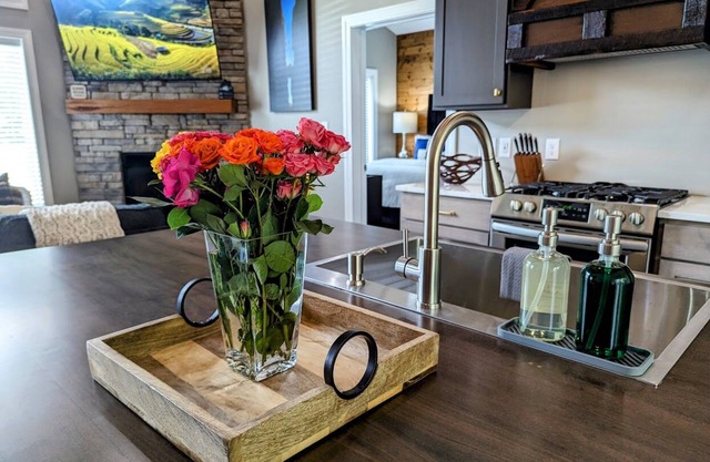 Brand New Ultra Luxury Villa near Red River Gorge/Natural bridge