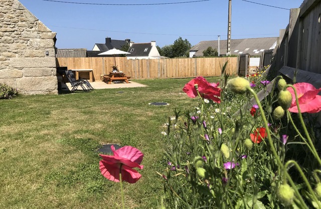 Breton stone Gite 800mt from the sea