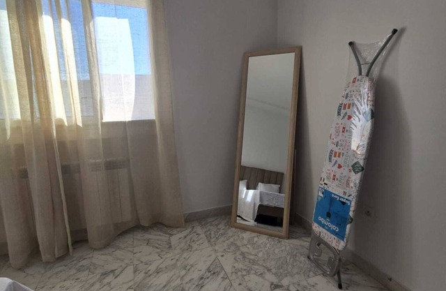 Bright & Cozy 1-Bedroom Flat in Jardins de Carthage, Tunis