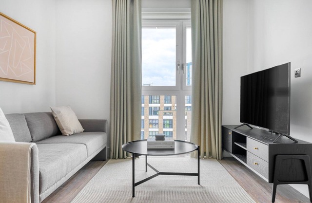 Bright Michel-Ange Molitor 2BR, walk to Roland Garros, by Blueground