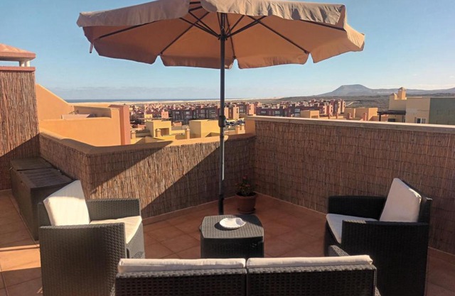 Brisas Fuerteventura: optic fiber,solarium,BBQ