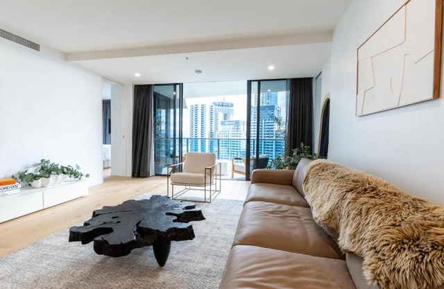 Broadbeach Luxury Oracle Tower 1 Apartment 2Bed 2Bath 1 Car