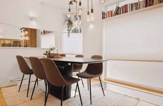 Brosteinsgater 350m Bryggen and Floybanen