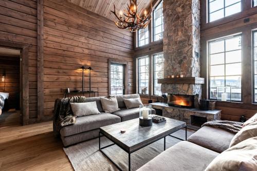 Brunbjörnen Lodge med bastu och utsikt i Idre