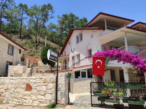 Bucak Apart Hotel Göcek & Beach