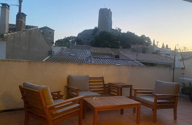 Bucolic house with the most beautiful view of the Tour Barberousse in Gruissan