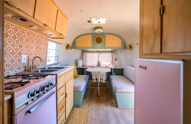 Buddy Airstream with Private Hot Tub (Unit A) - Airstream Bambi Flying Cloud 2019 & Avion Travel Trailer Airstream