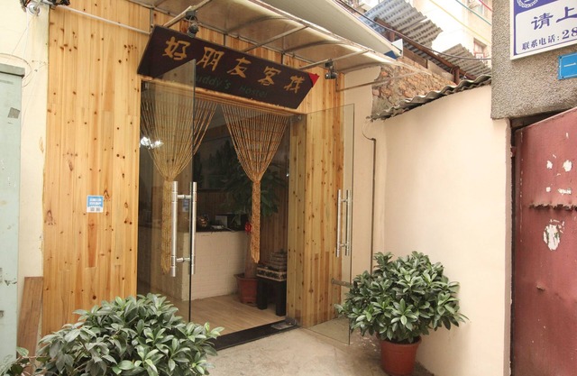 Buddy's Hostel