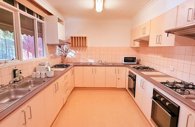 Budget, Convenient Private and Cosy