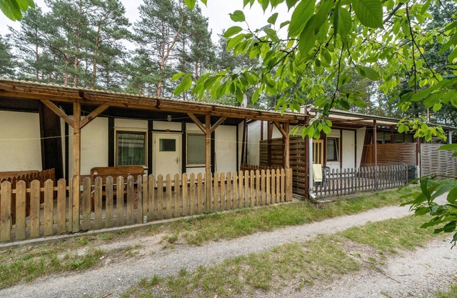 Bungalow '29 - Kimbucht' with Private Terrace and Shared Garden