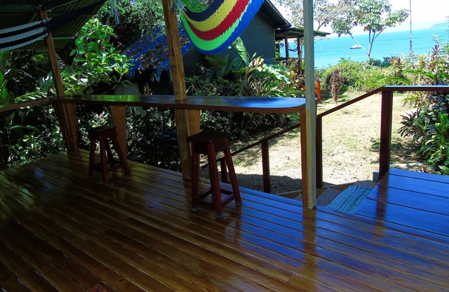 Bungalow with sea view