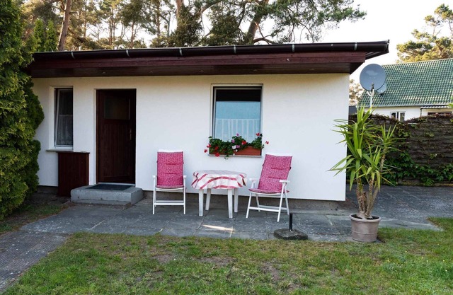 Bungalow with terrace and garden