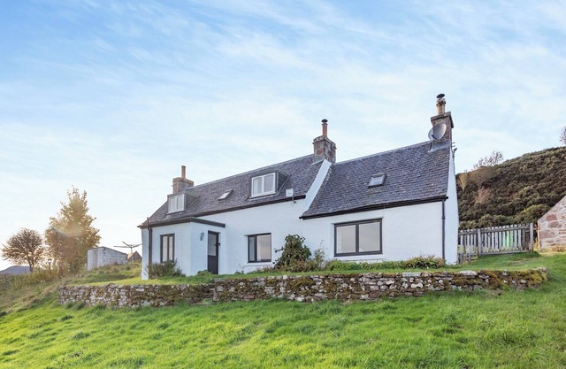 Bunloit Farmhouse - UK45397