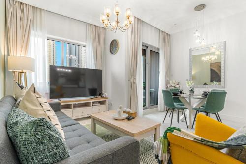 Burj View Downtown 1BR Dubai