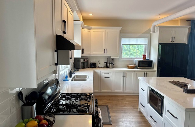 Burk’s Falls Escape 2 Bed 1 Bath